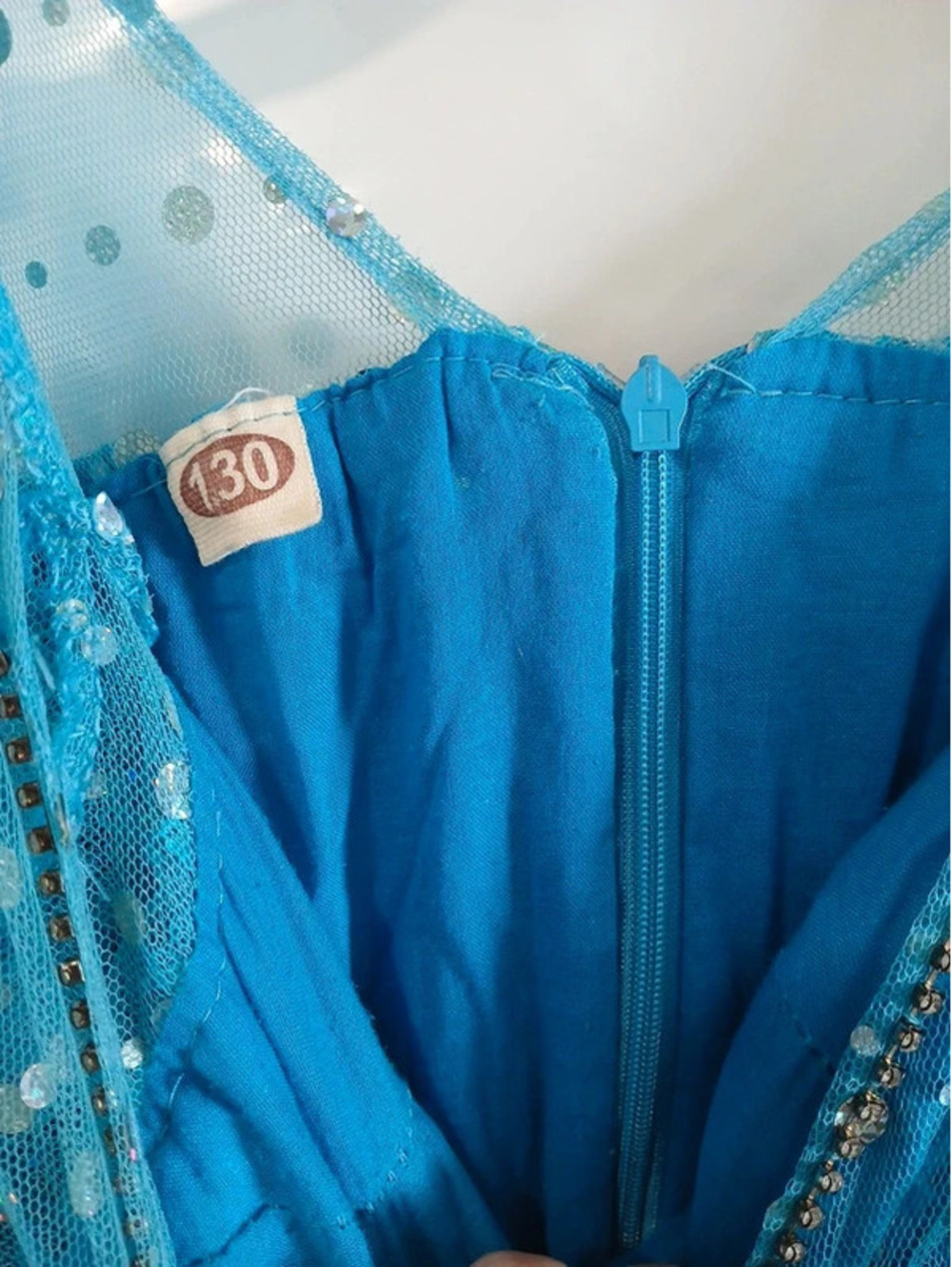 Girl size 9 10 11  Elsa dress - Picture 6 of 10